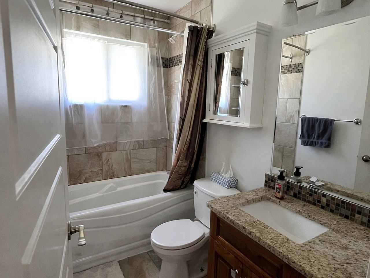 6 Manor Dr Uppr - Photo 7 of 11