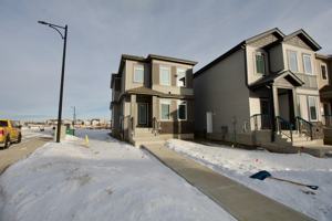 featured image of 335 Munn Way