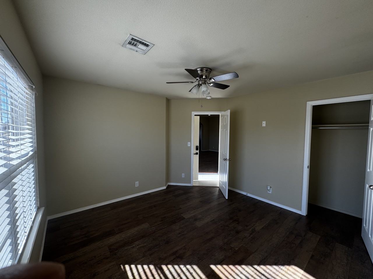 14724 S Fern Pl #NA - Photo 6 of 16