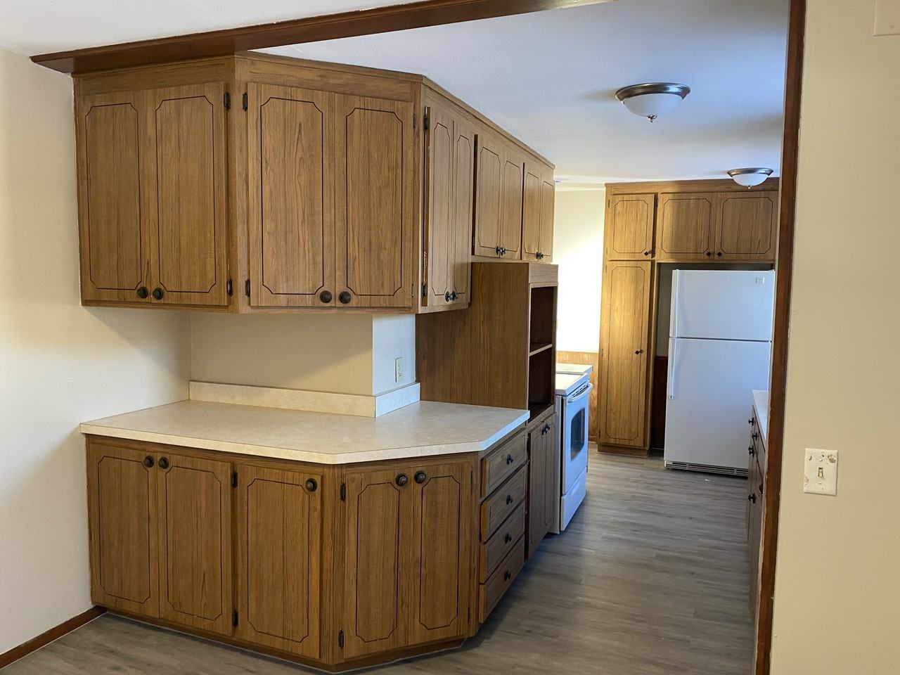 4906 Howe Ln - Photo 7 of 20