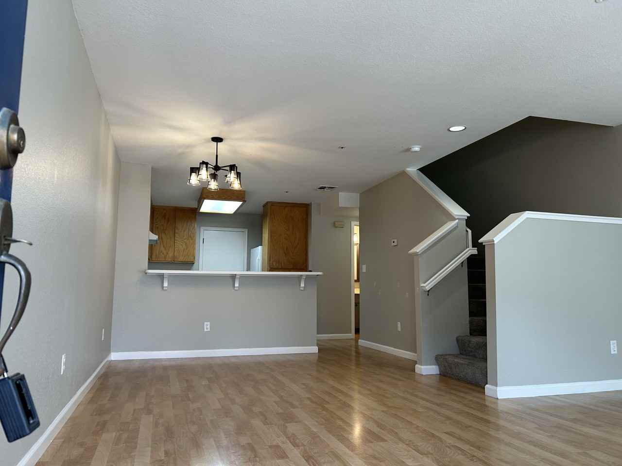 2266 Sudbury Ct - Photo 5 of 24