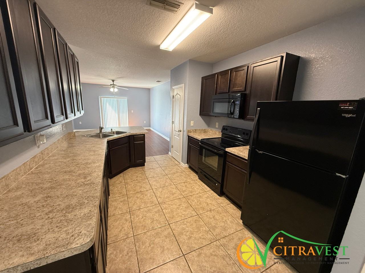 1433 Wallace Manor Pass - Photo 3 of 13