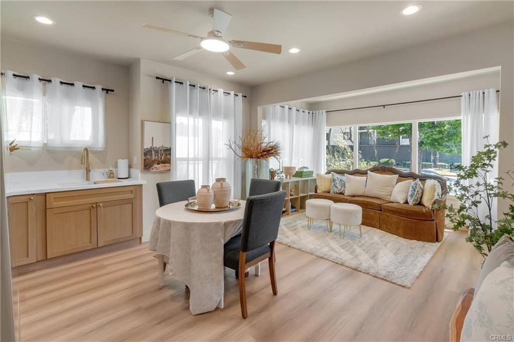 1123 E Ocean Blvd #B - Photo 2 of 31