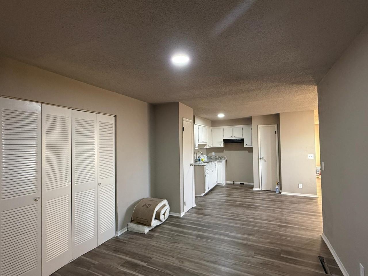 2302 W Haskell St - Photo 5 of 20