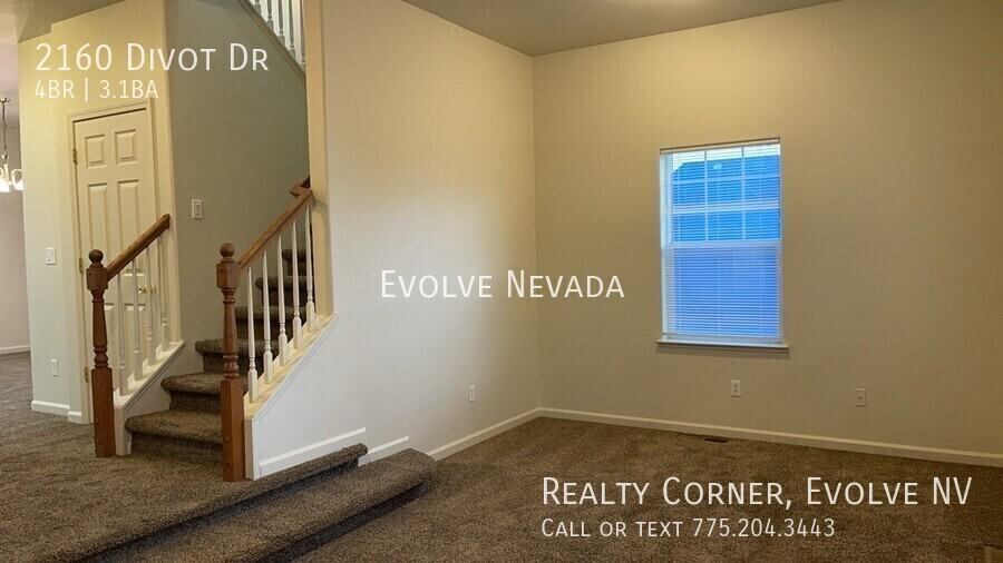 2160 Divot Dr - Photo 3 of 30