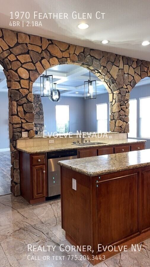 1970 Feather Glen Ct - Photo 7 of 36