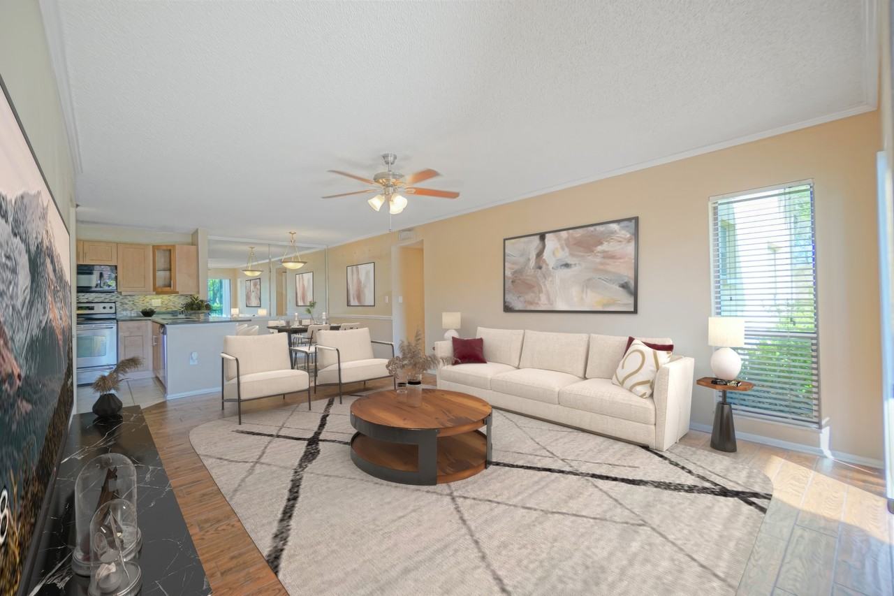 5748 Baywater Dr #4 - Photo 3 of 21