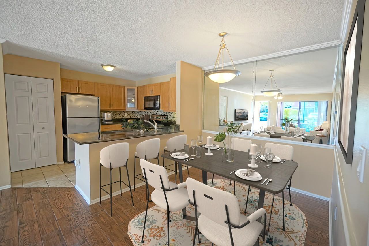 5748 Baywater Dr #4 - Photo 6 of 21