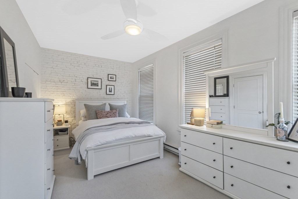 185 W Canton St - Photo 6 of 19