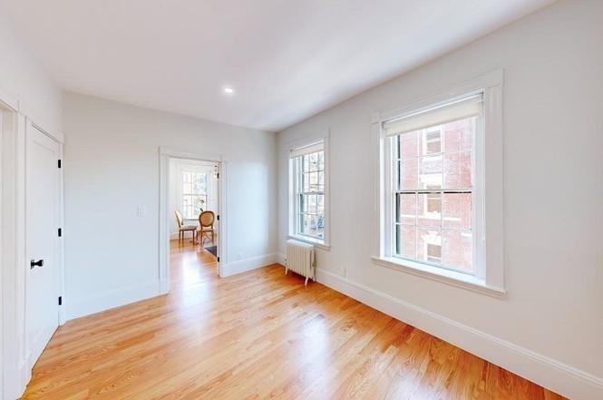 53 Grove St - Photo 2 of 15