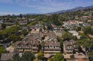 featured image of 1426 Laguna St