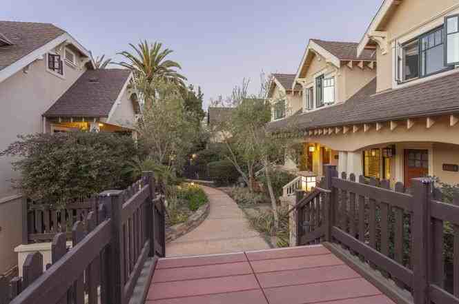 1426 Laguna St - Photo 6 of 22