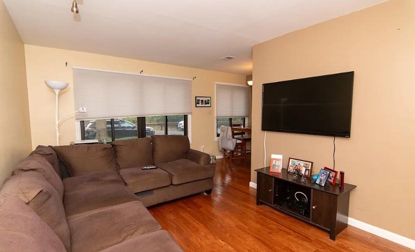 20 Meadow Pl - Photo 4 of 13