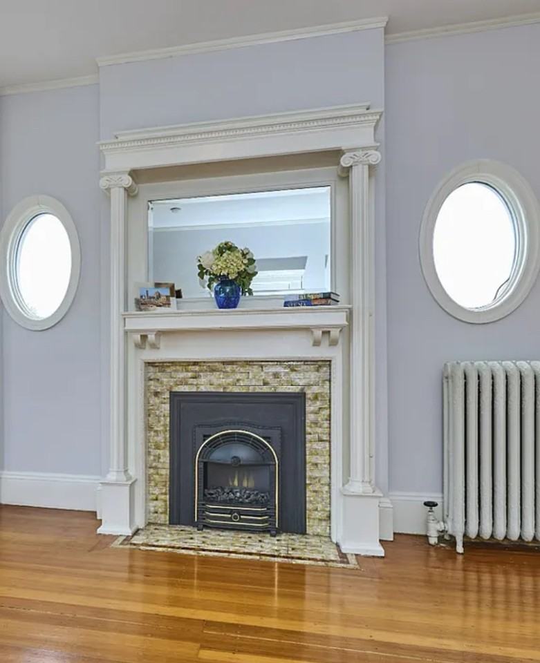 33 Adams St - Photo 5 of 17