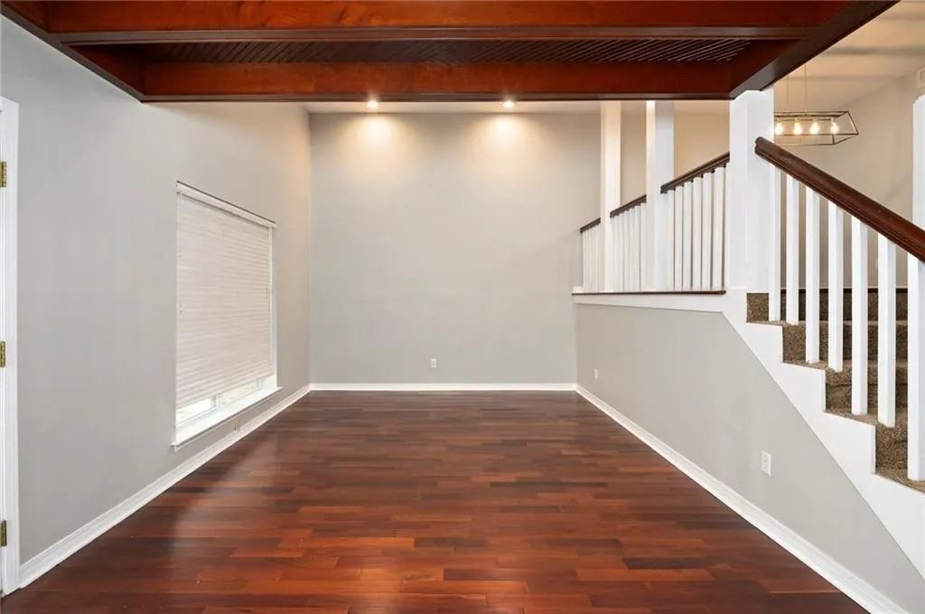 6517 Cedar Bend Ct - Photo 2 of 11