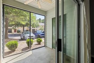 447 W Longleaf Dr - Photo 1 of 1