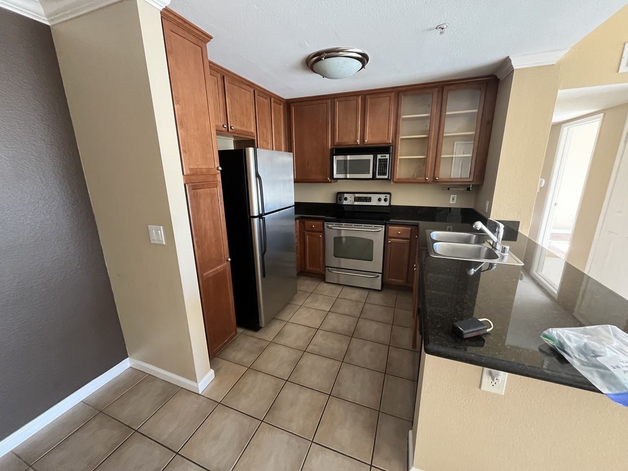 1035 La Terraza Cir #308 - Photo 5 of 18