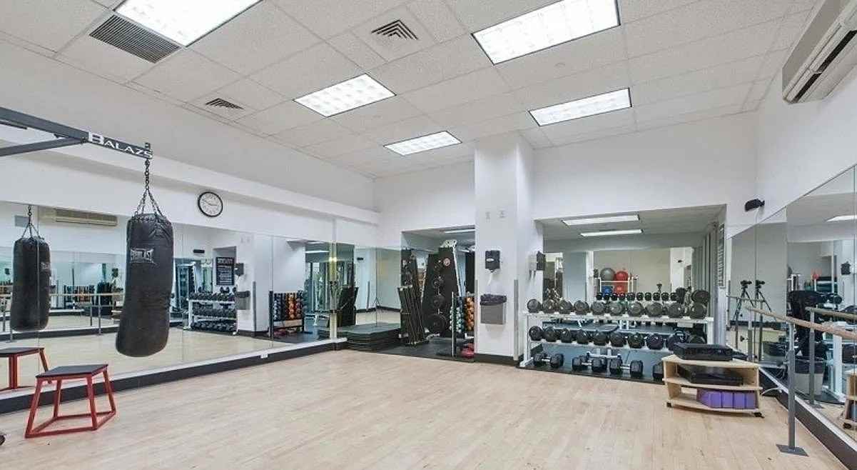 474 48th Ave - Photo 3 of 5