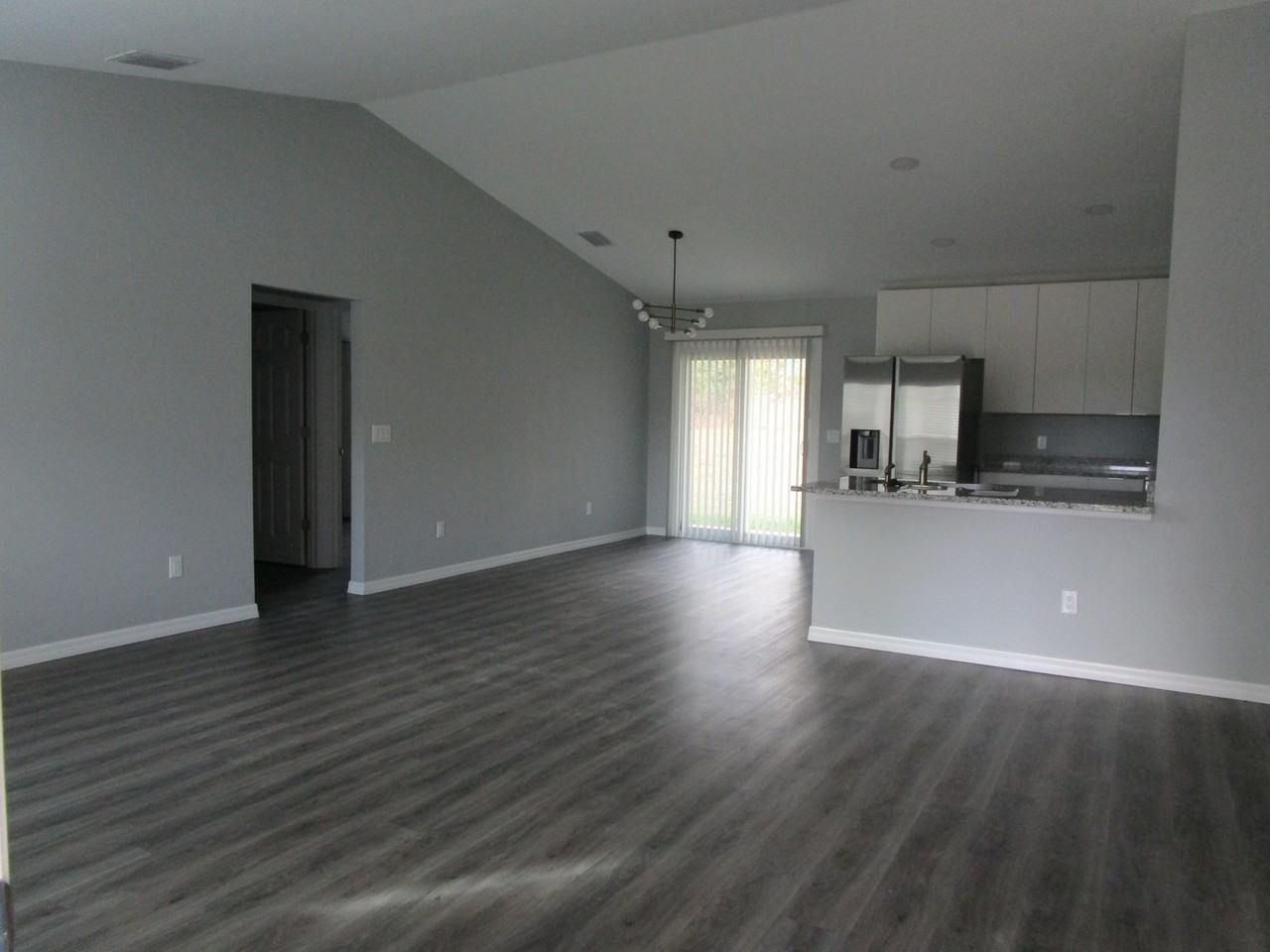 2289 W Citrus Springs Blvd - Photo 2 of 19