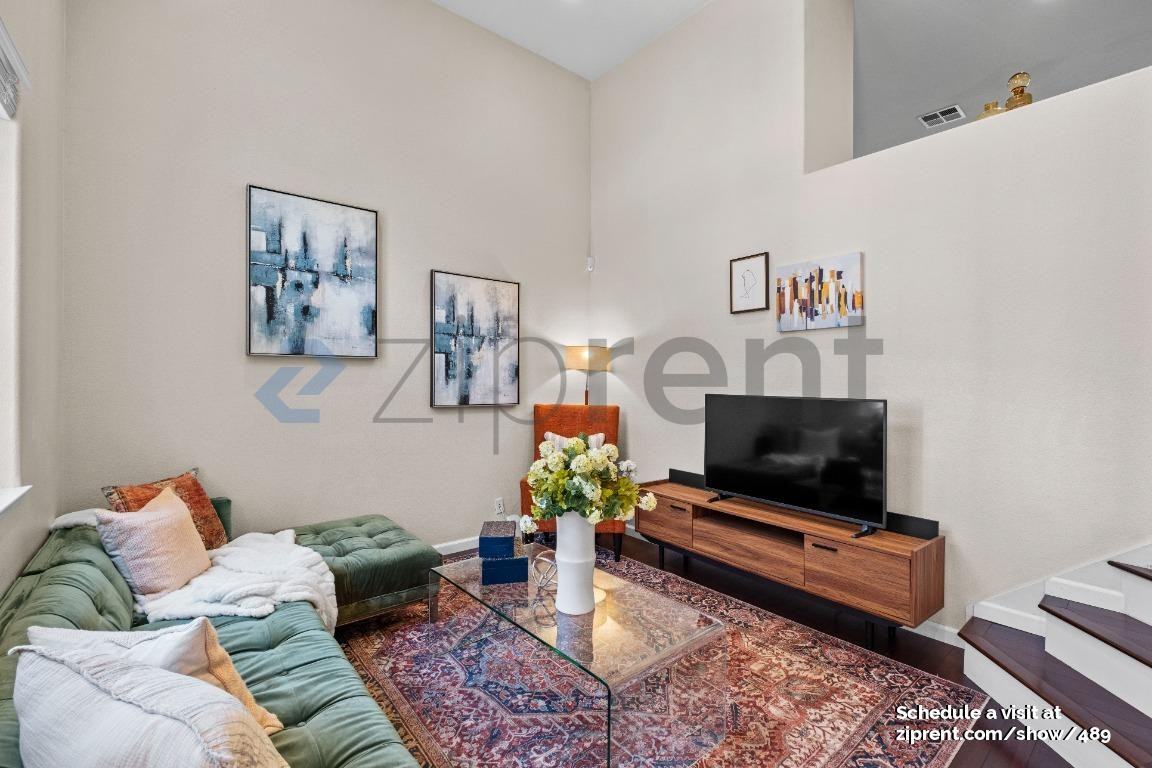 1013 Carnelian Ter - Photo 5 of 27