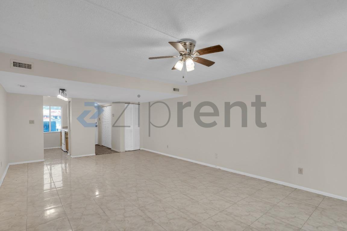 7518 Needle Leaf Pl #A - Photo 2 of 14