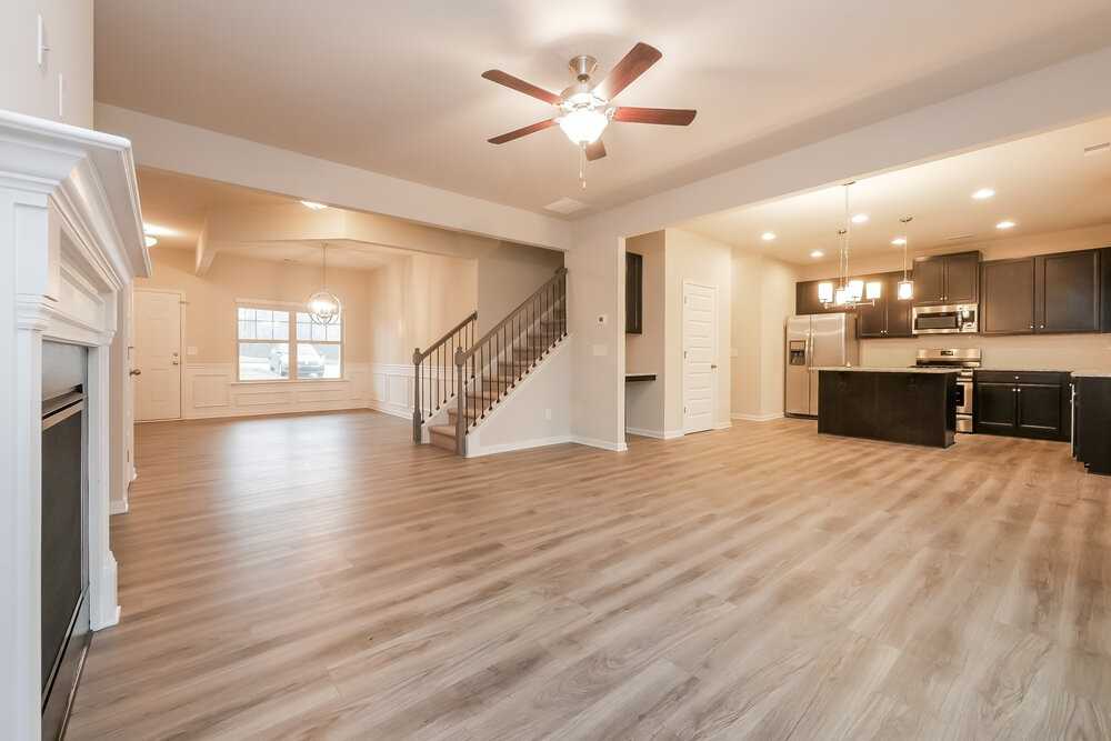 1012 Elswick Ln - Photo 6 of 17