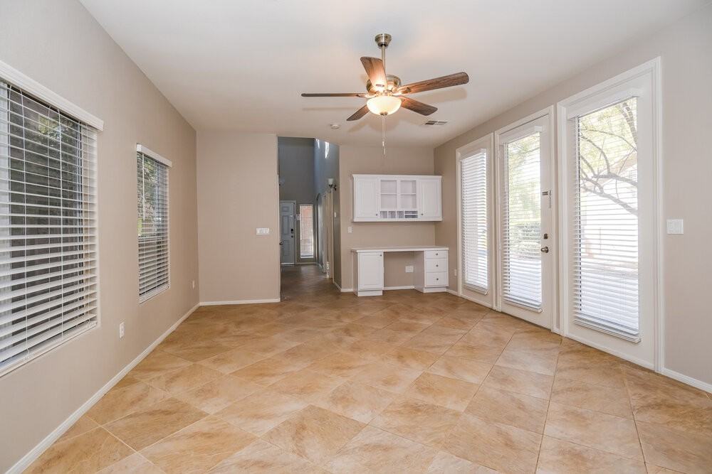 5978 Genovese Ave - Photo 5 of 17