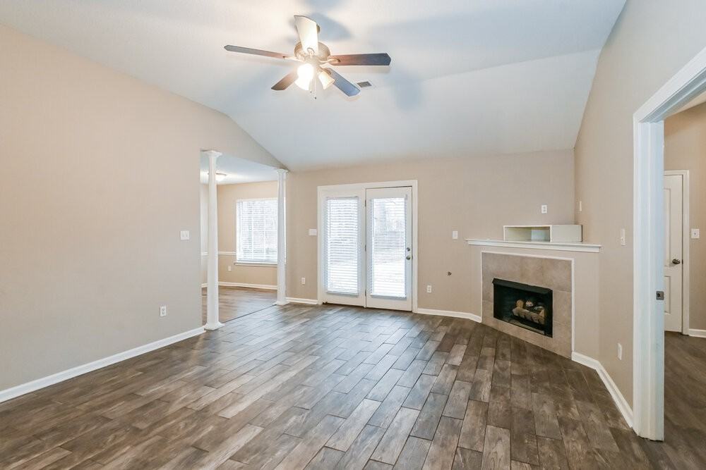 7882 Molly Meadow Cv - Photo 5 of 17