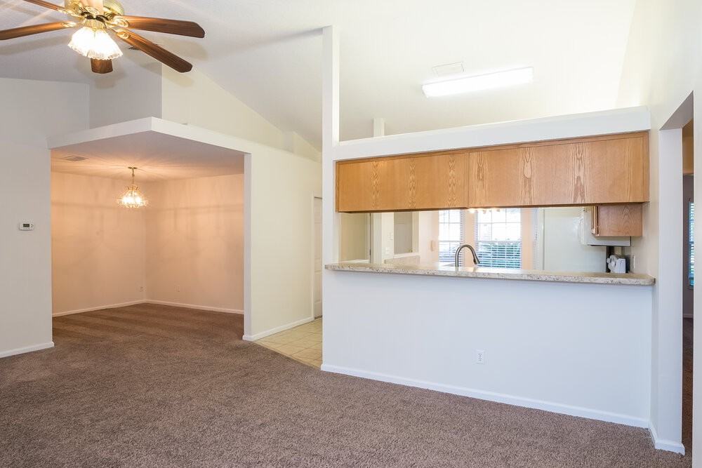 2204 Francis Lewis Ct - Photo 6 of 15