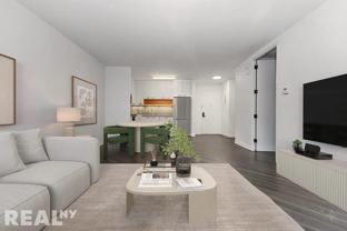 E Houston St #2L - Photo 1 of 1