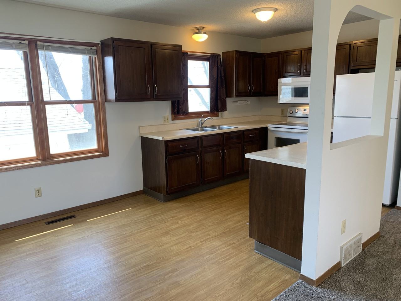 800 Vassar Cir #1 - Photo 6 of 39