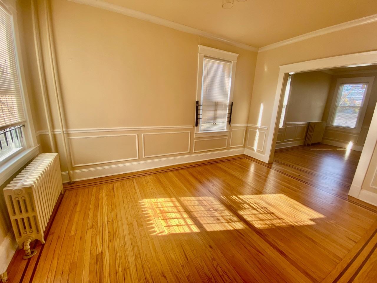 2829 Brighton St - Photo 3 of 12