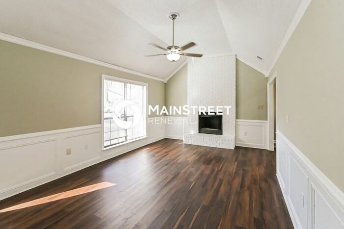 5833 Newberry Ln S - Photo 3 of 16