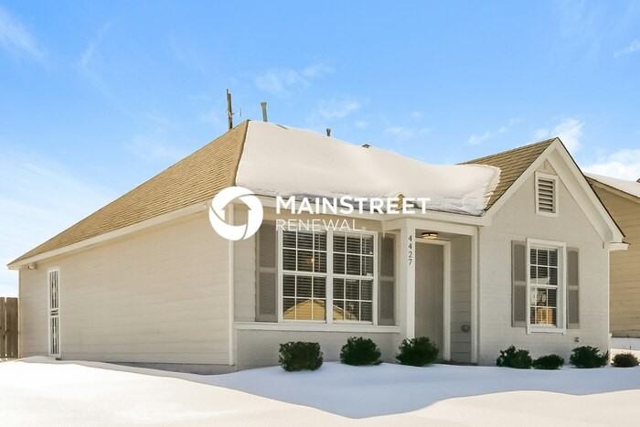 4427 Pecan Creek Cir N - Photo 2 of 17