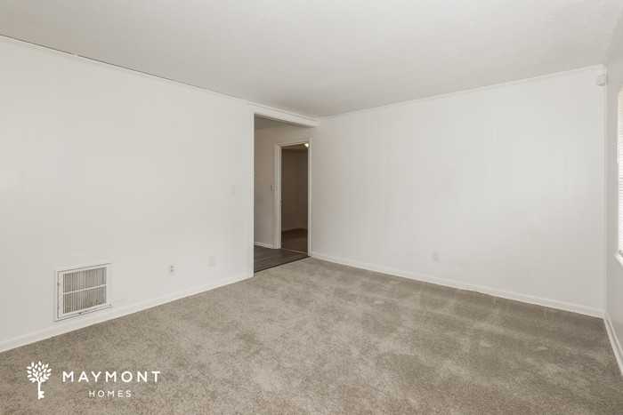 8344 Attleboro Dr - Photo 4 of 15