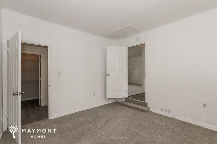 8344 Attleboro Dr - Photo 7 of 15