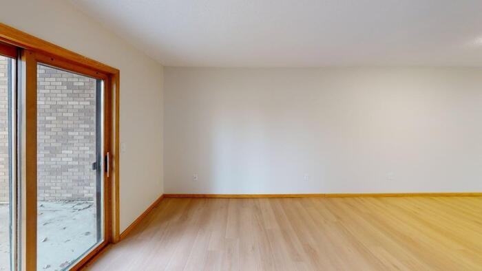 3405 Montreal St #3 - Photo 4 of 14