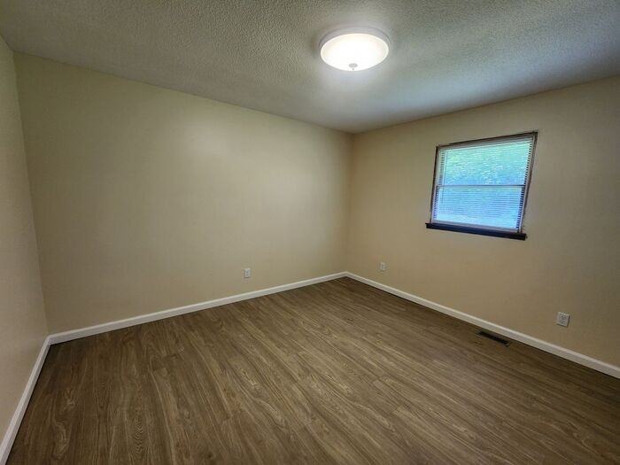 910 N 10th St #1525 - Photo 2 of 14