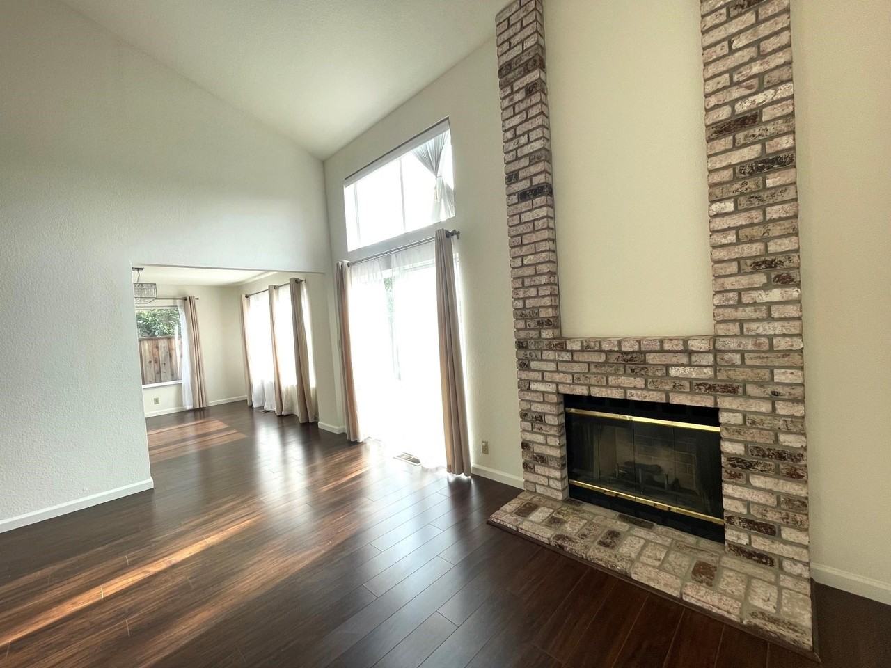 4176 Bell Cmn - Photo 4 of 21