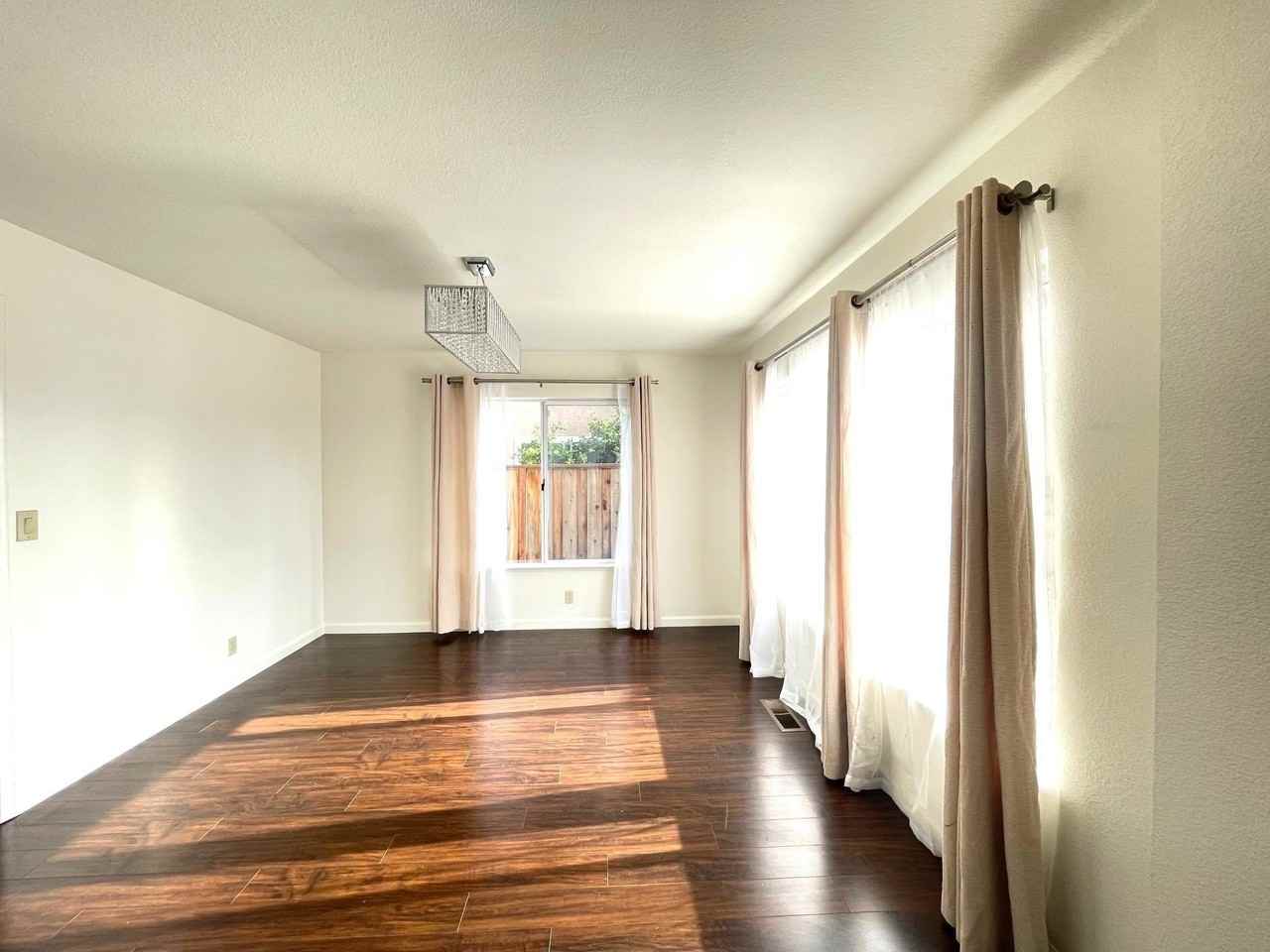 4176 Bell Cmn - Photo 7 of 21