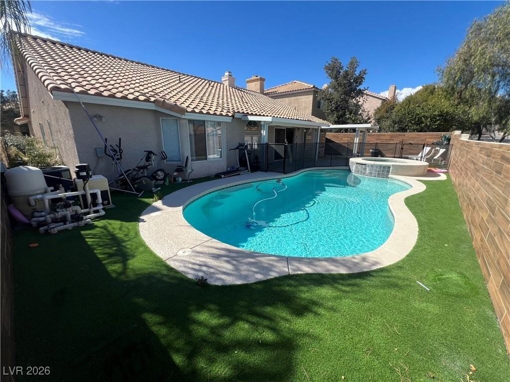 8220 Ocean Terrace Way - Photo 4 of 34