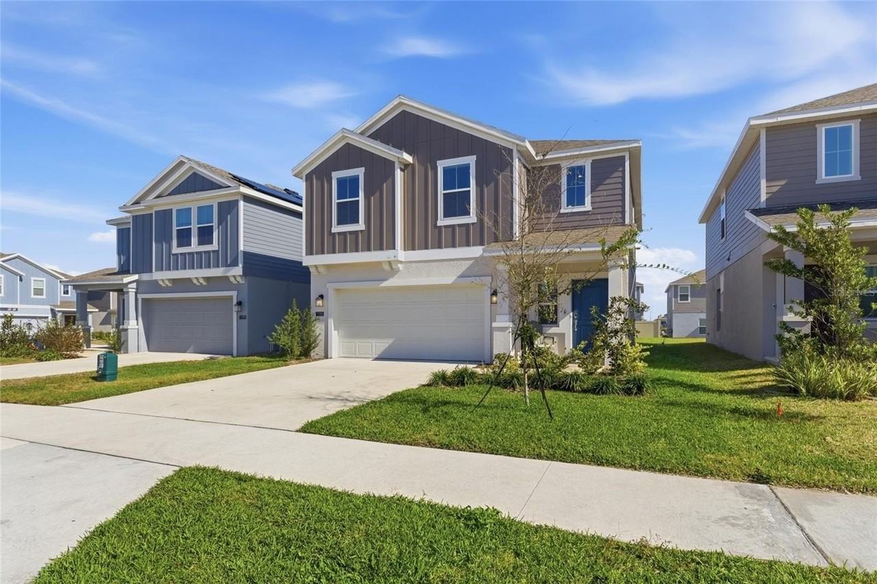 1195 Tyler Rd - Photo 2 of 27