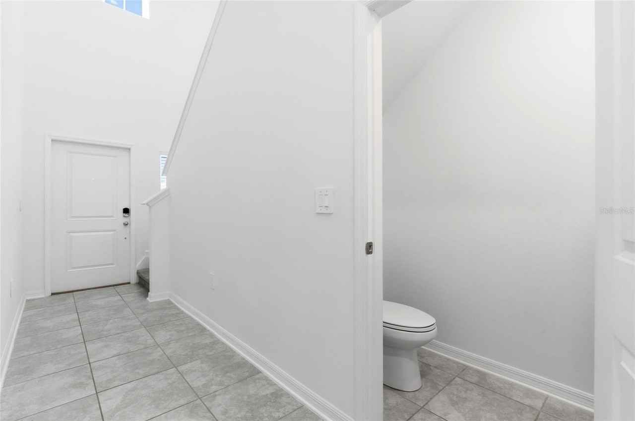 1195 Tyler Rd - Photo 5 of 27