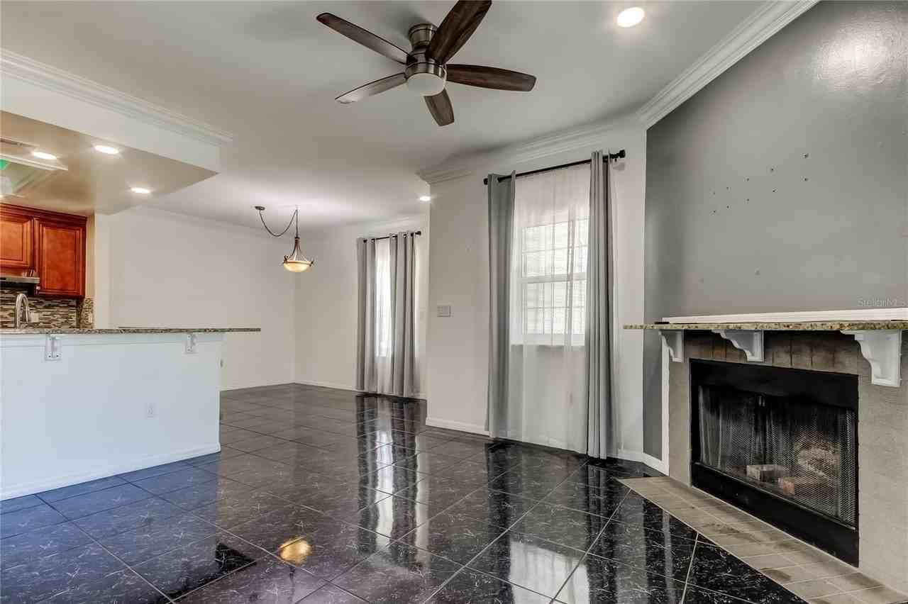 8350 Savannah Trace Cir #204 - Photo 4 of 26