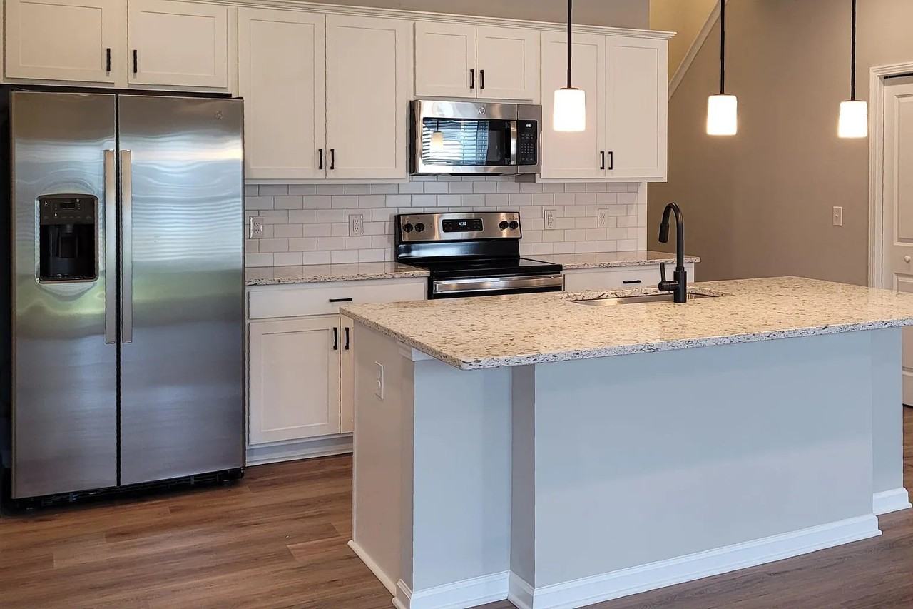 1225 Ayla Ave #1225 - Photo 3 of 24