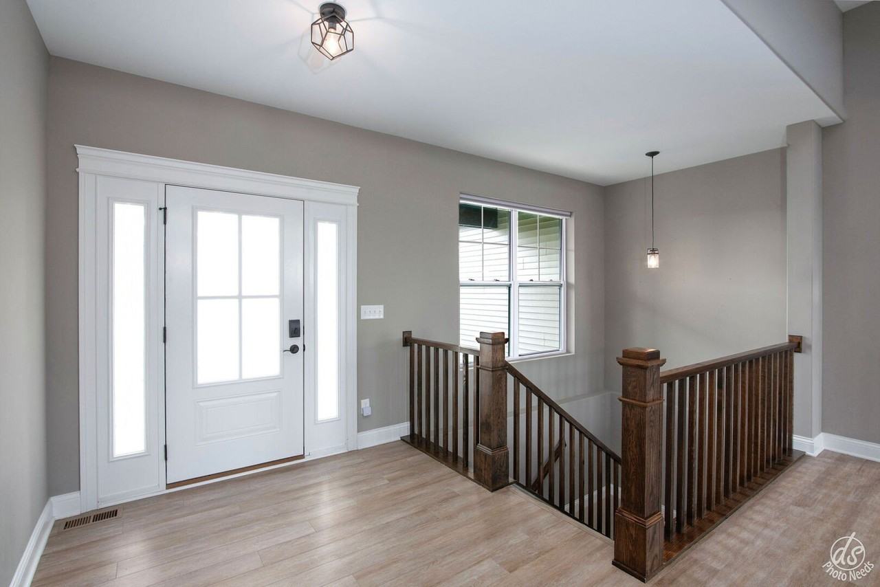 1469 Starfish Ln - Photo 3 of 21