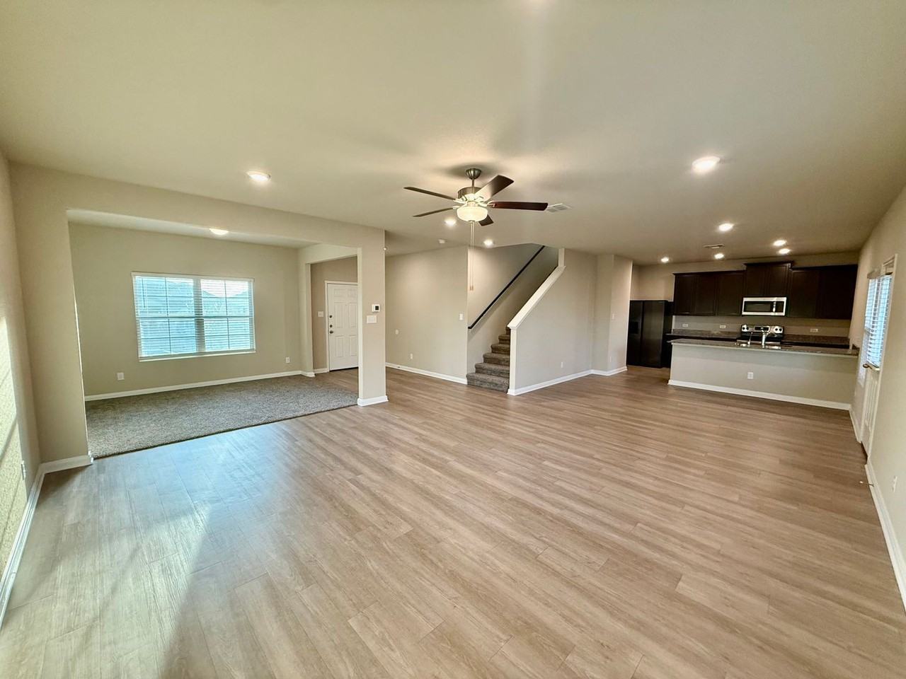 5539 Jade Vly - Photo 7 of 31