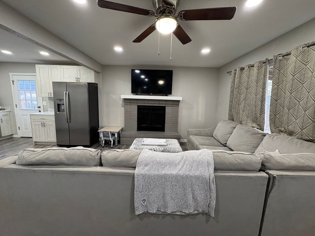 1216 Richards Ave - Photo 7 of 17