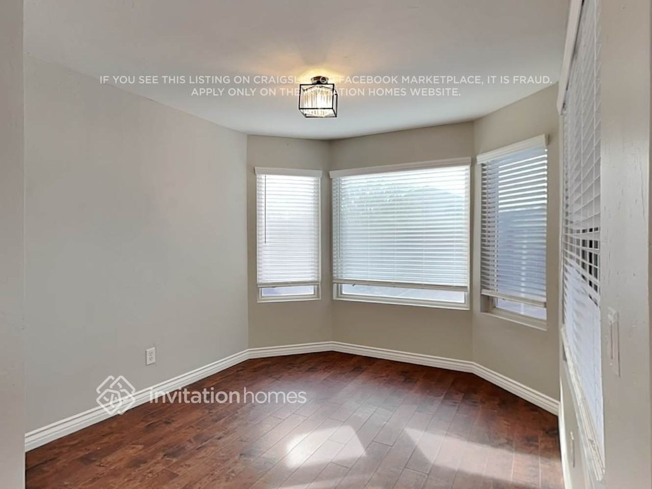 136 S 111th St - Photo 7 of 20