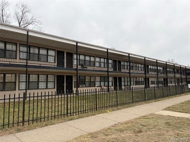 16623 Schaefer Hwy - Photo 2 of 20